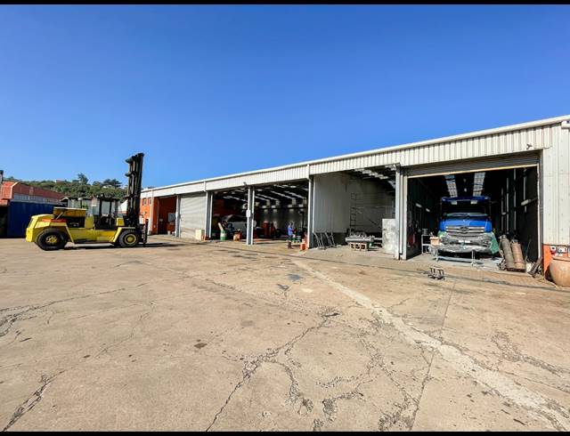 7,000M² WAREHOUSE TO LET IN PROSPECTON INDUSTRIAL